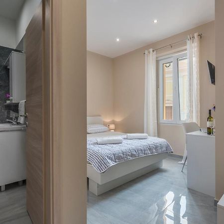 Roberto Rooms Poreč Eksteriør bilde